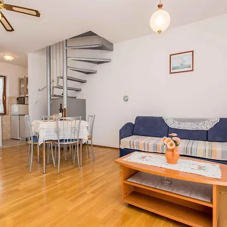 Apartment In Silo/Insel Krk 13498 Silo (Krk)