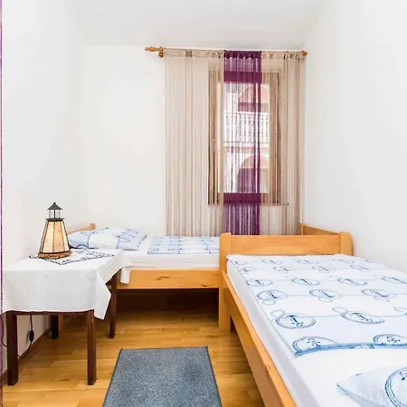 Apartment In Silo/Insel Krk 13498 Silo (Krk)