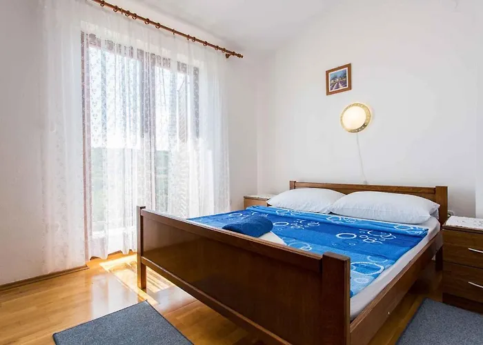 In - Insel Krk 13498 Šilo