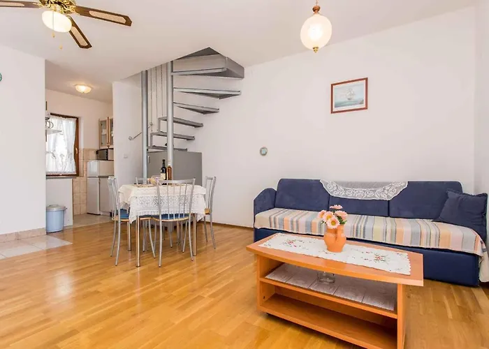 In - Insel Krk 13498 Šilo